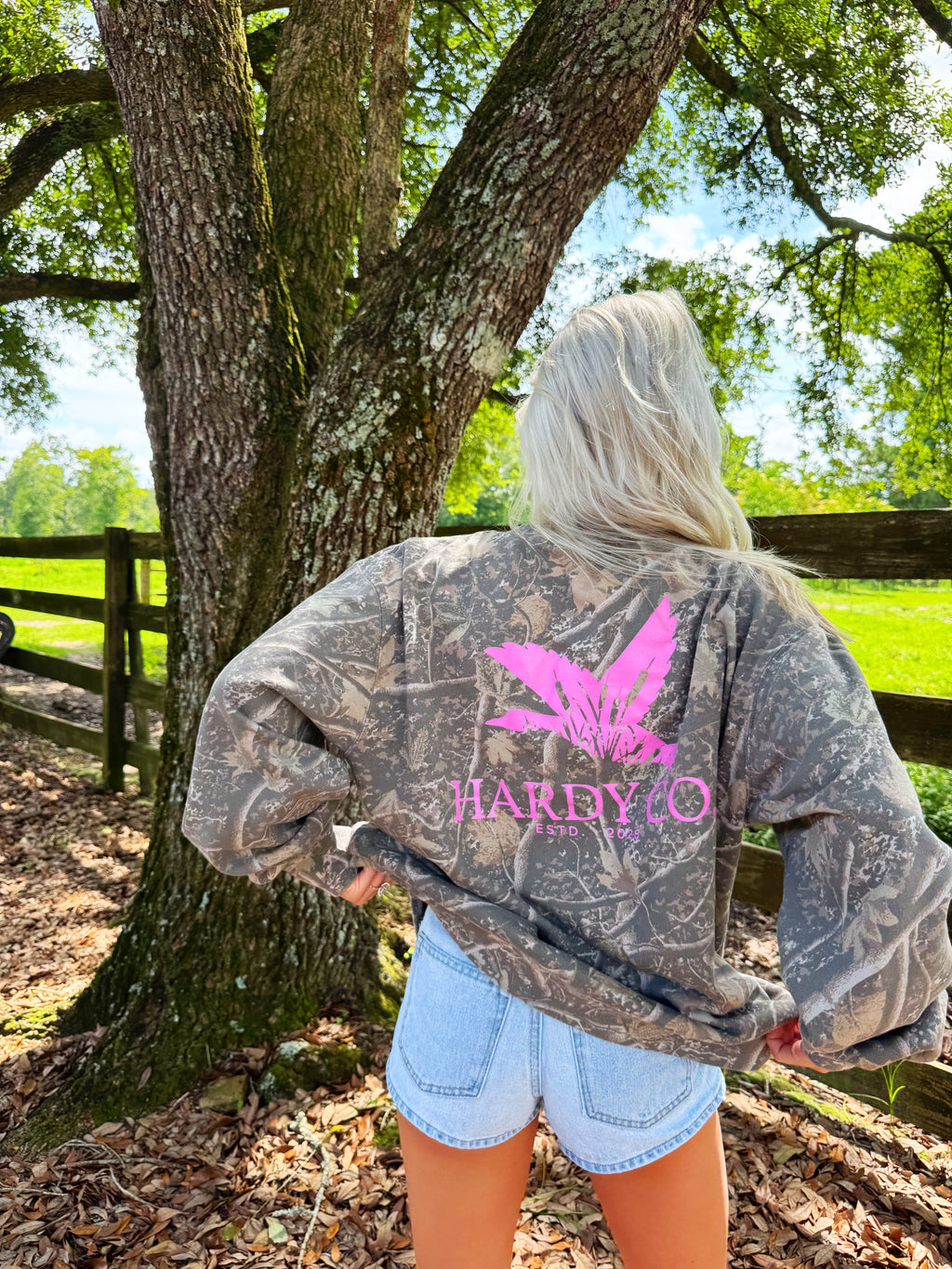 Pink camo sweatshirt