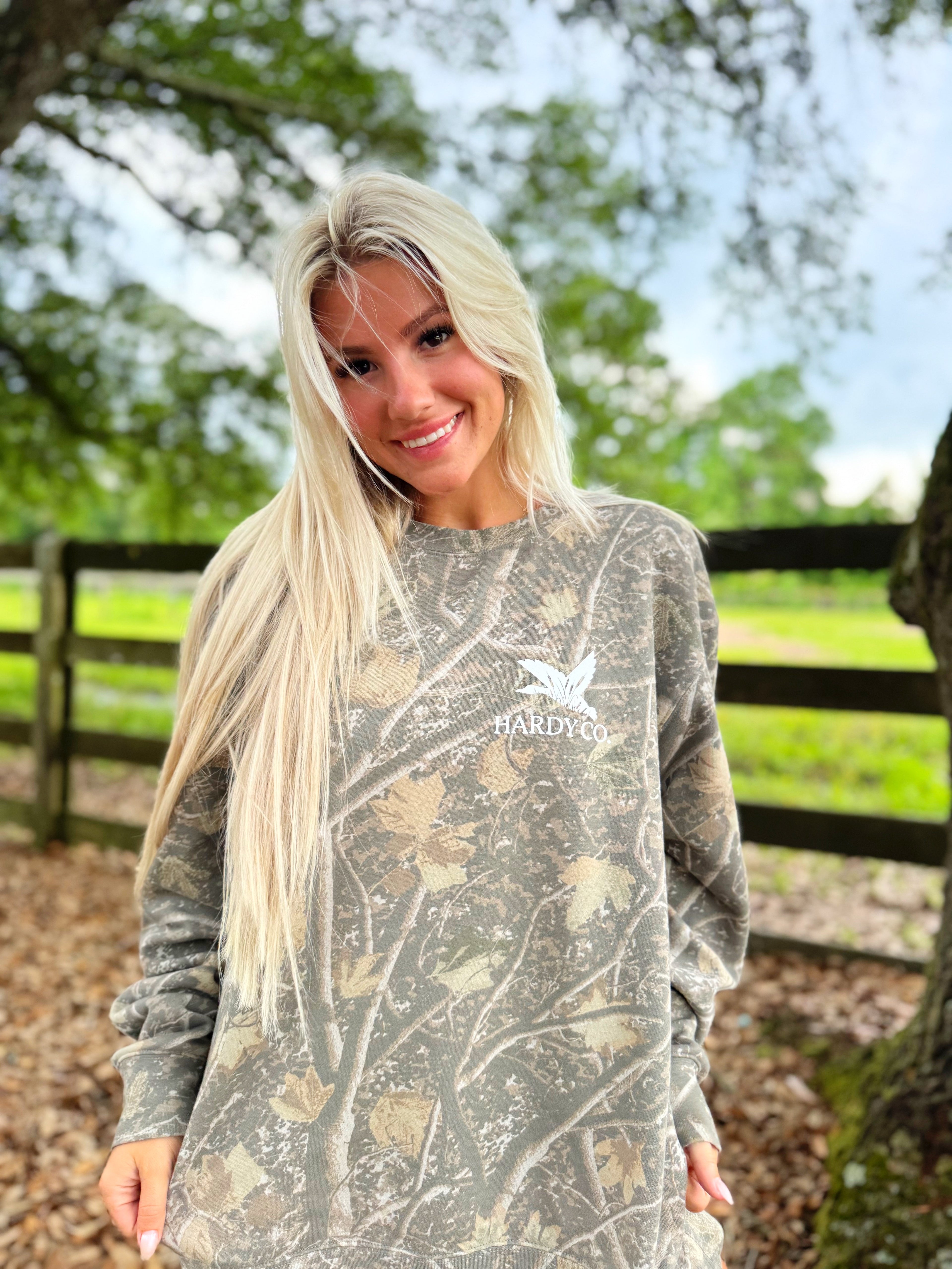 CAMO Hardy co. Pullover
